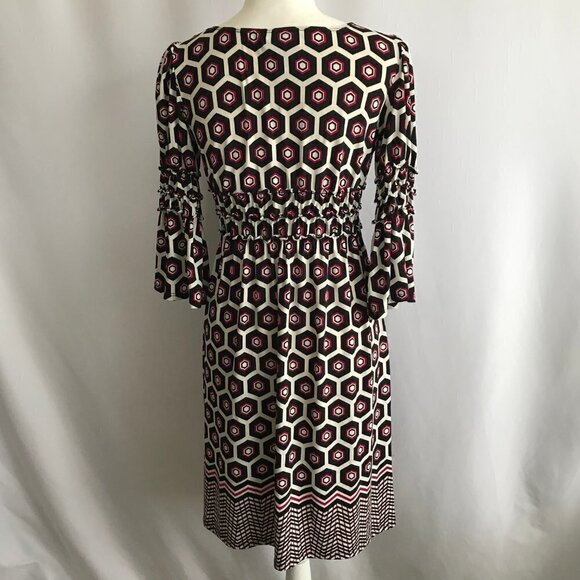 *4/$20* Sophie Max Bell Sleeve Dress - Picture 3 of 7